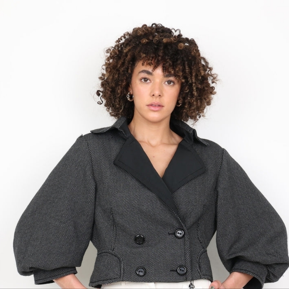 Sportmax woven with bell sleeves  Short coat/ jacket